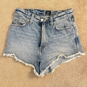 Lee Light-wash High Waisted Jean Shorts size 26